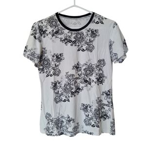 💥HOST PICK💥Lululemon Lively crew neck T shirt,tee,Vitasea stretch,flora